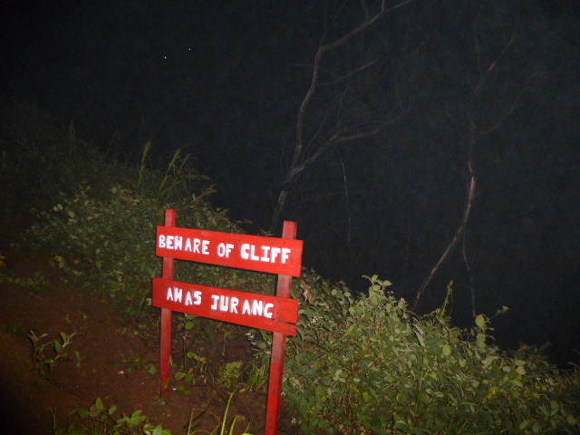 Kawa Ijen Cliff Warning Sign
