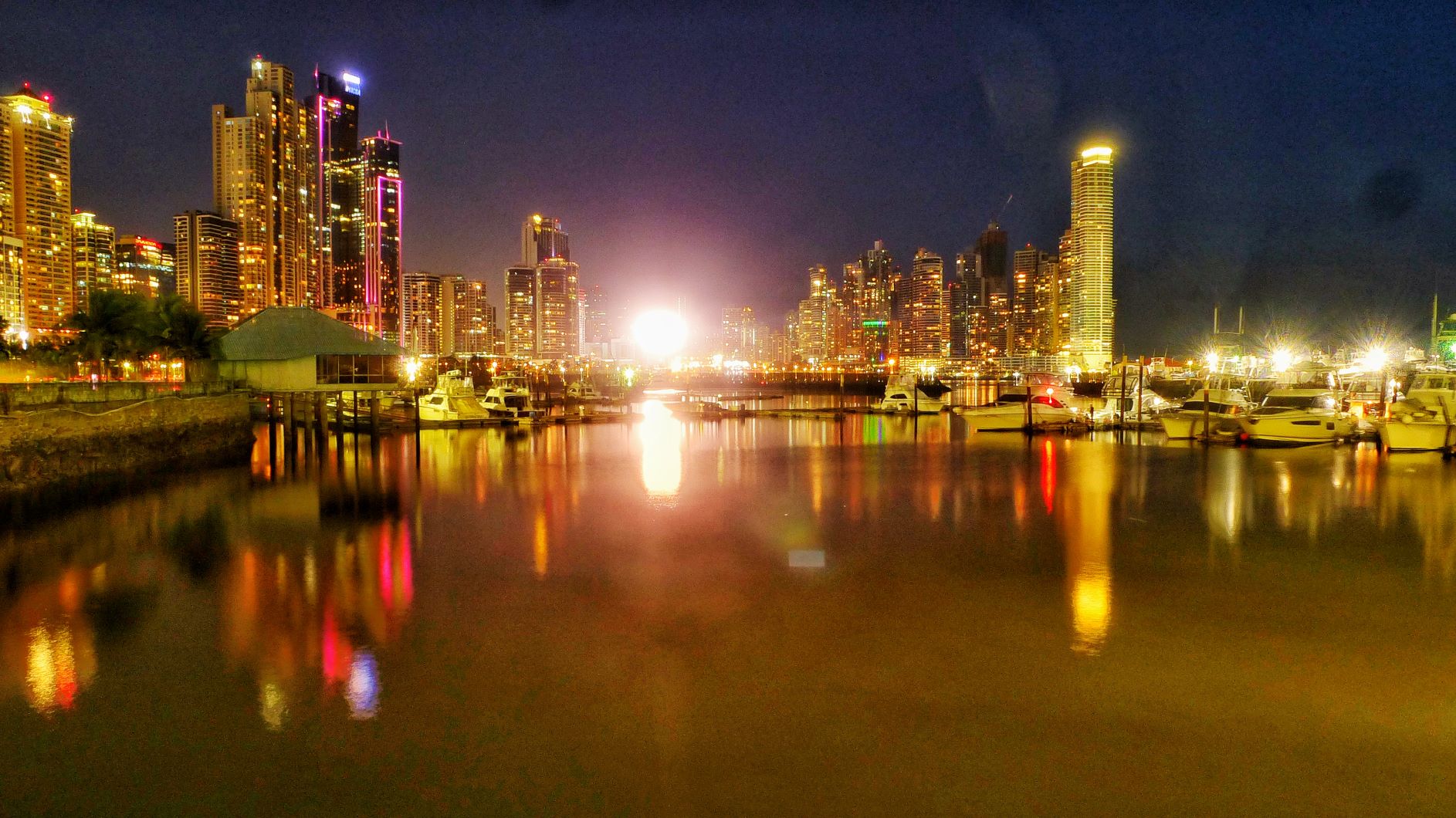 Cinta Costera Skyline View Panama City