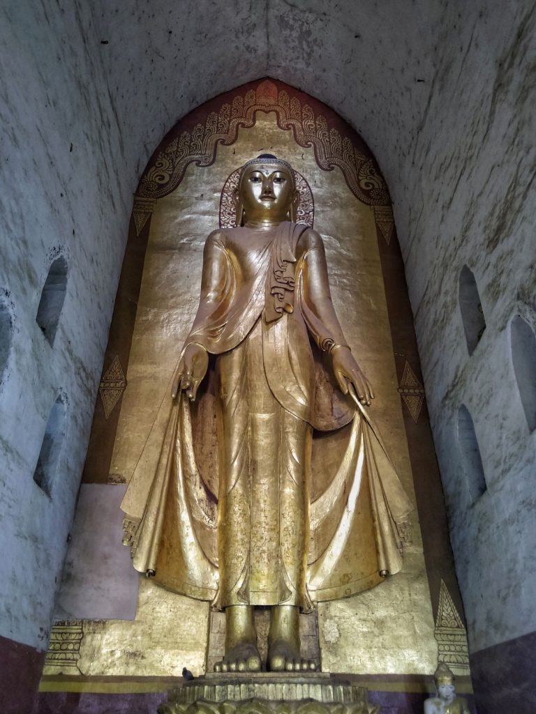 Ananda Pahto Golden Buddha Statue